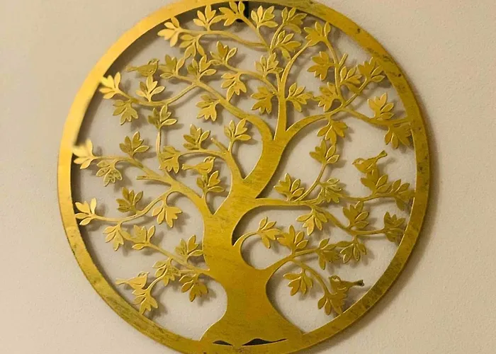 Oliveira's Little House *