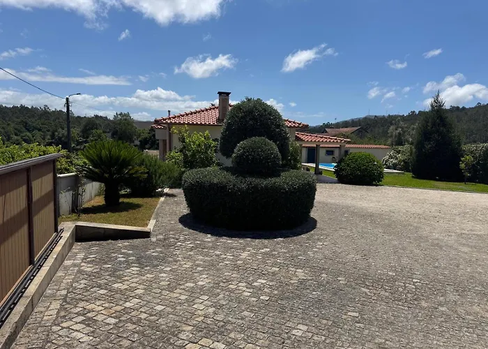 Oliveira's Little House * Caminha