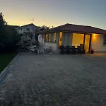 Oliveira's Little House *