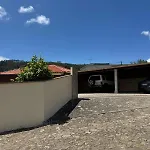 Oliveira's Little House