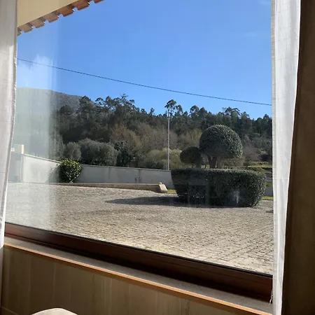 Oliveira's Little House