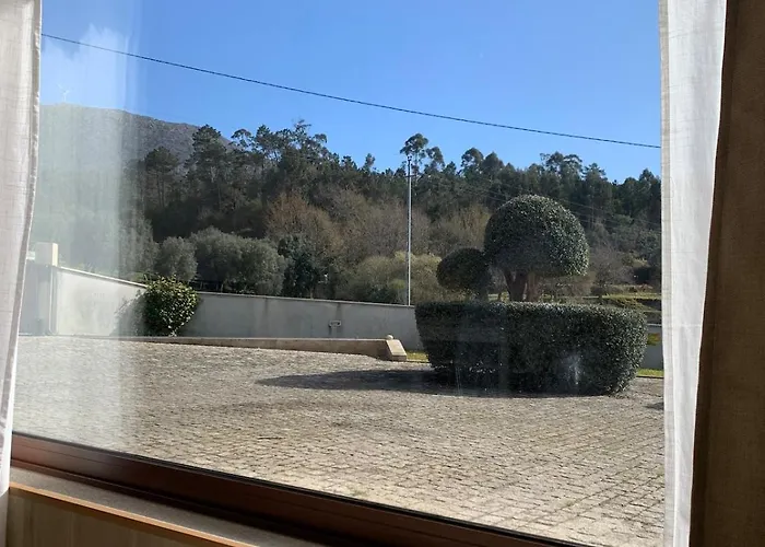 Oliveira's Little House