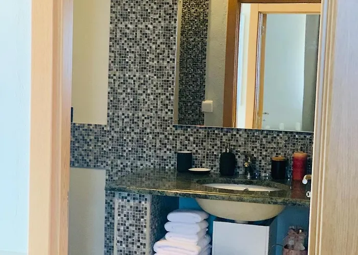 Oliveira's Little House * Caminha