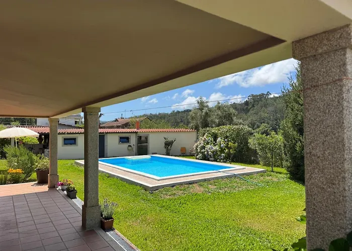 Oliveira's Little House